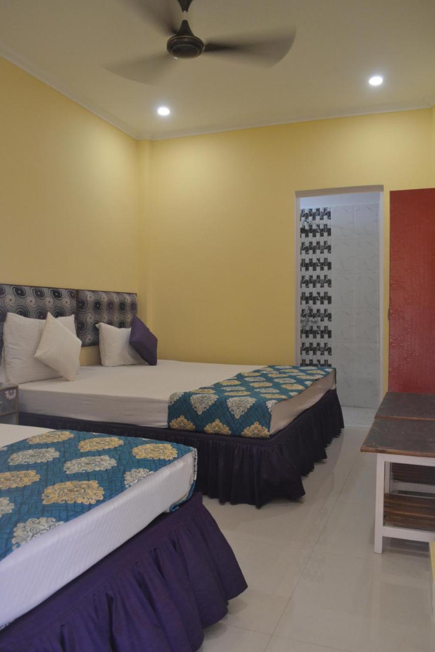 Hotel Samman Varanasi Exterior photo